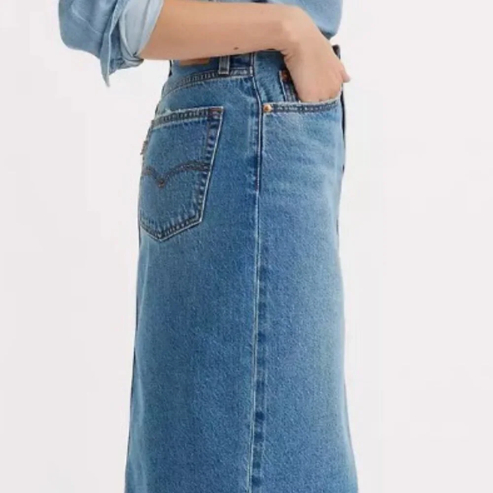 Levi's - Picture 7 of 10